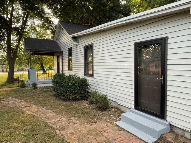 408 Spence Ln, Nashville, TN 37210