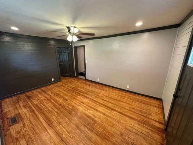 408 Spence Ln, Nashville, TN 37210