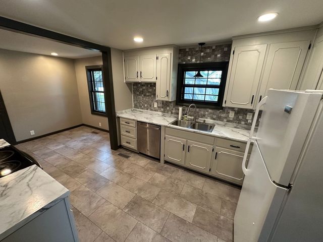 408 Spence Ln, Nashville, TN 37210