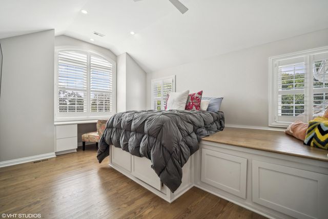 5521 Churchill Lane, Libertyville, IL 60048