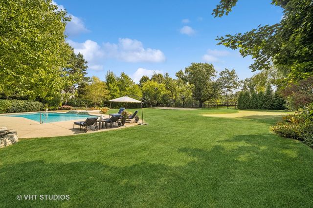 5521 Churchill Lane, Libertyville, IL 60048