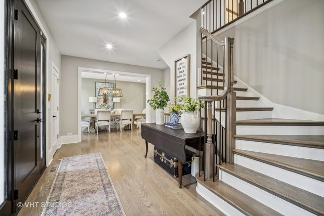 5521 Churchill Lane, Libertyville, IL 60048