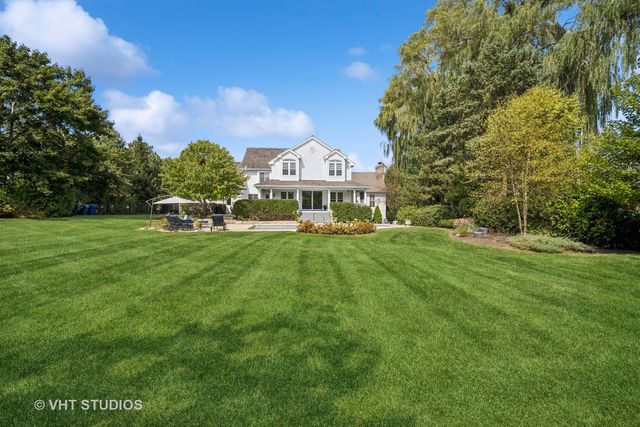 5521 Churchill Lane, Libertyville, IL 60048