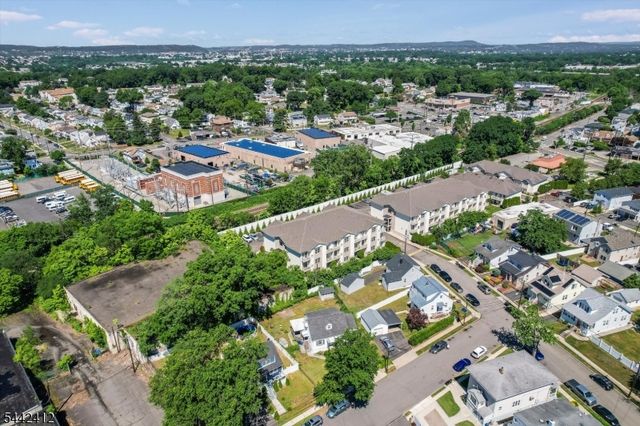 43 Urma Pl, Saddle Brook Twp., NJ 07663