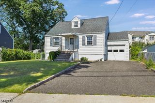 43 Urma Pl, Saddle Brook Twp., NJ 07663
