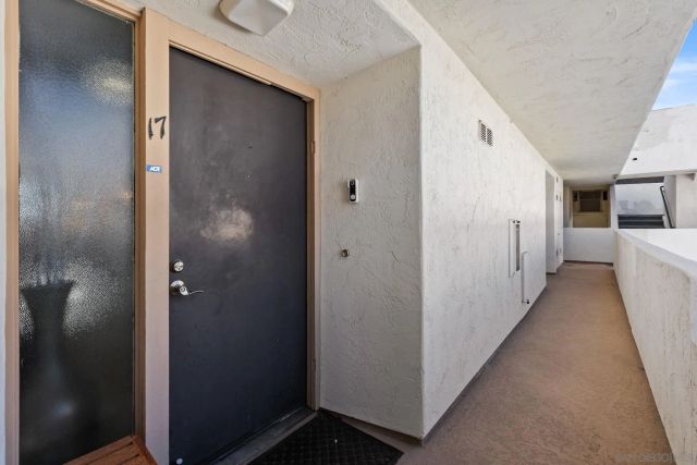 7512 Viejo Castilla Way 17, Carlsbad, CA 92009