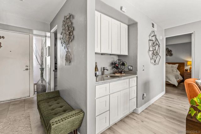 7512 Viejo Castilla Way 17, Carlsbad, CA 92009