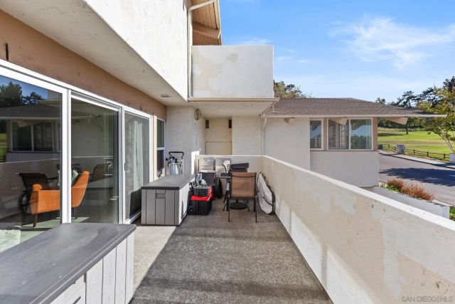 7512 Viejo Castilla Way 17, Carlsbad, CA 92009
