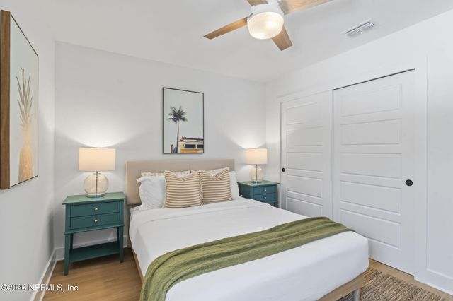 921 2ND Avenue S, Jacksonville Beach, FL 32250