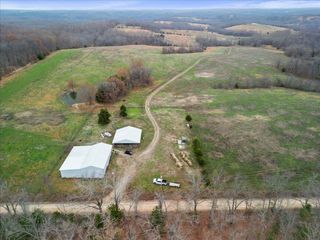 000 County Road 7040, Caulfield, MO 65626