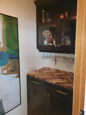 300 Mission Ridge Road, Corrales, NM 87048