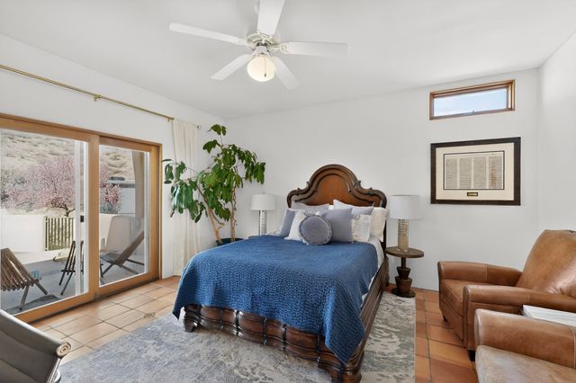 300 Mission Ridge Road, Corrales, NM 87048