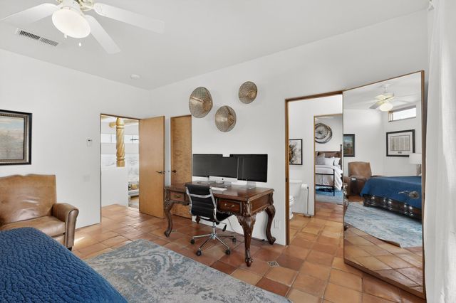 300 Mission Ridge Road, Corrales, NM 87048