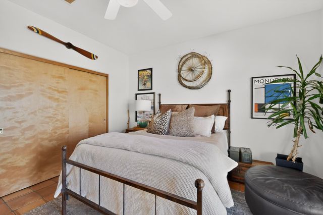 300 Mission Ridge Road, Corrales, NM 87048