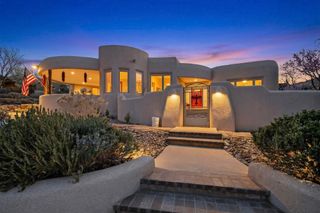 300 Mission Ridge Road, Corrales, NM 87048
