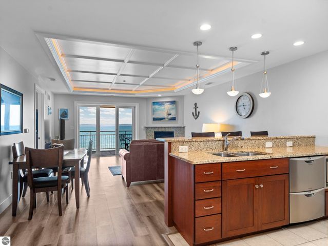 1941 N US-31 N # 55, Traverse City, MI 49686