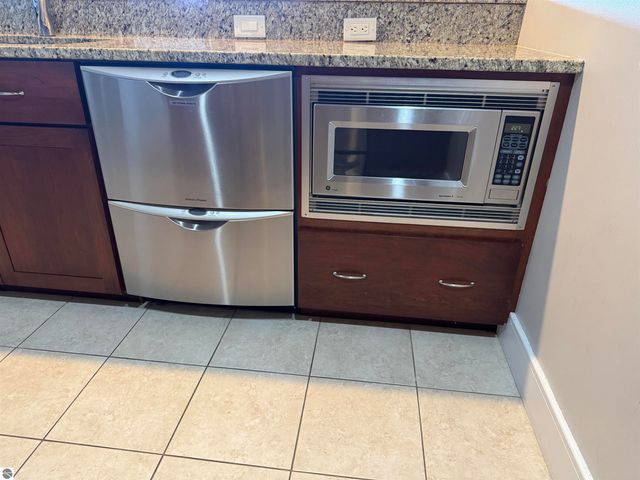 1941 N US-31 N # 55, Traverse City, MI 49686