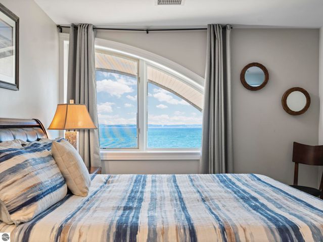 1941 N US-31 N # 55, Traverse City, MI 49686