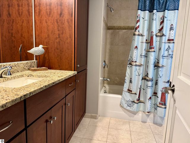 1941 N US-31 N # 55, Traverse City, MI 49686