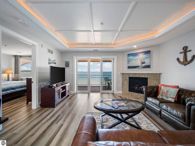 1941 N US-31 N # 55, Traverse City, MI 49686