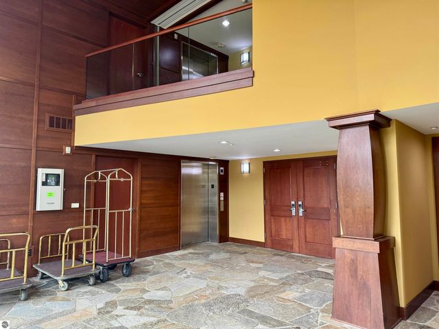 1941 N US-31 N # 55, Traverse City, MI 49686