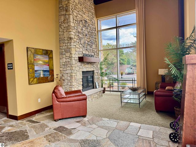 1941 N US-31 N # 55, Traverse City, MI 49686