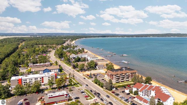 1941 N US-31 N # 55, Traverse City, MI 49686