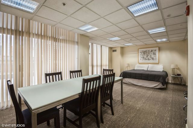 600 N Dearborn Street 1307, Chicago, IL 60654