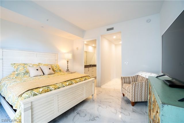 1125 Central AVE 279, Naples, FL 34102