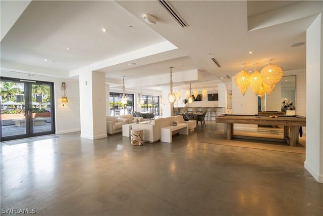 1125 Central AVE 279, Naples, FL 34102