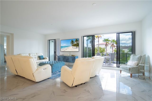 1125 Central AVE 279, Naples, FL 34102