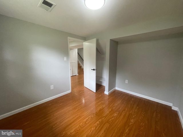 8019 BECKNER CT, Alexandria, VA 22309