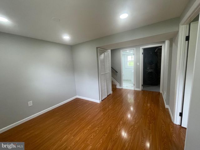 8019 BECKNER CT, Alexandria, VA 22309