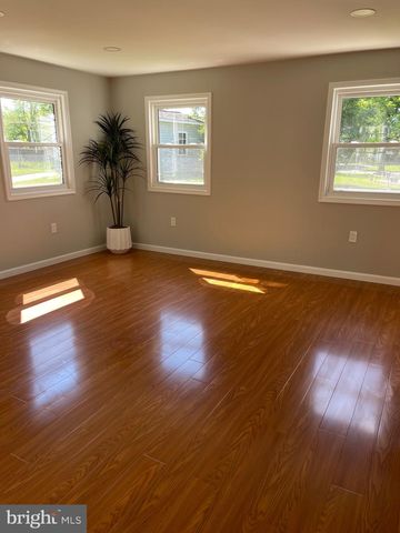 8019 BECKNER CT, Alexandria, VA 22309