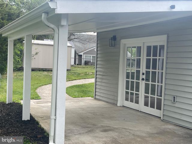 8019 BECKNER CT, Alexandria, VA 22309