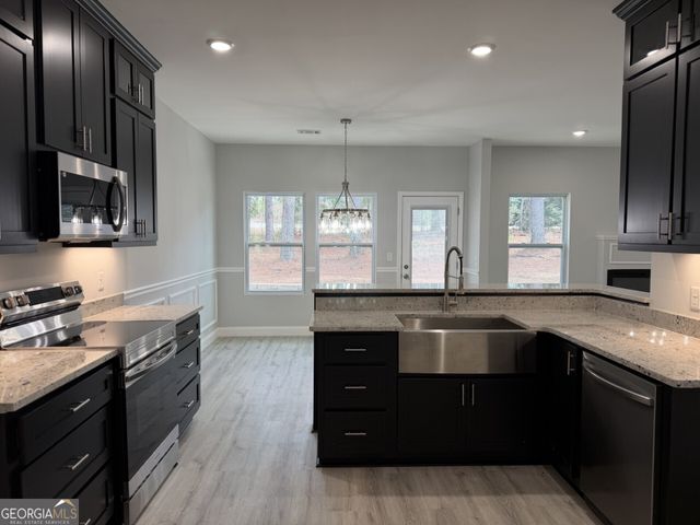 238 Wood Oak Circle, Cochran, GA 31014