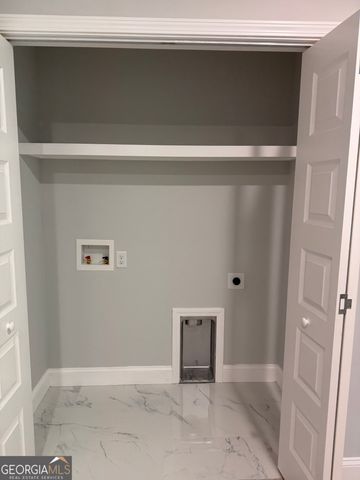 238 Wood Oak Circle, Cochran, GA 31014