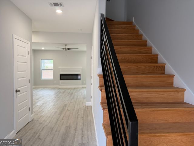 238 Wood Oak Circle, Cochran, GA 31014