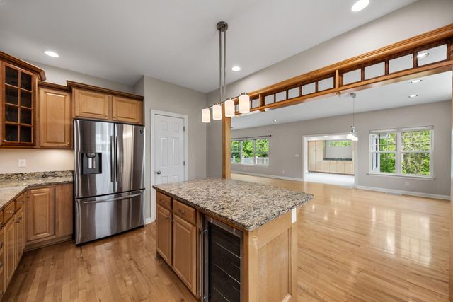 1917 Garland Circle Drive, Valparaiso, IN 46383