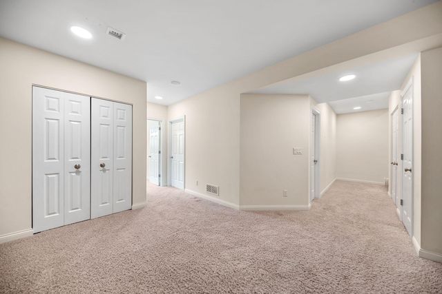 1917 Garland Circle Drive, Valparaiso, IN 46383