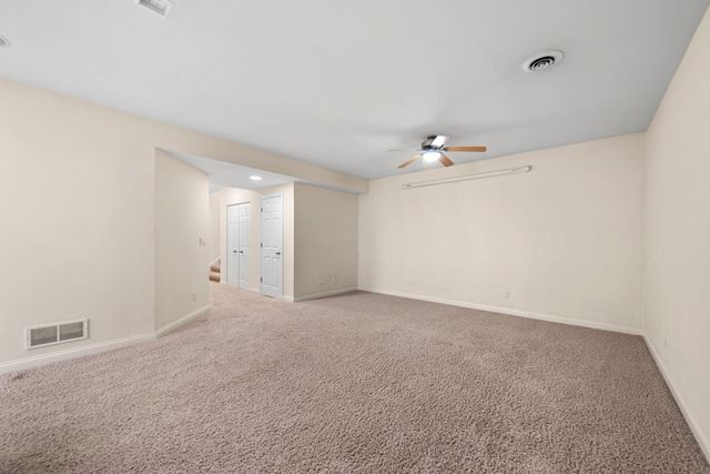 1917 Garland Circle Drive, Valparaiso, IN 46383