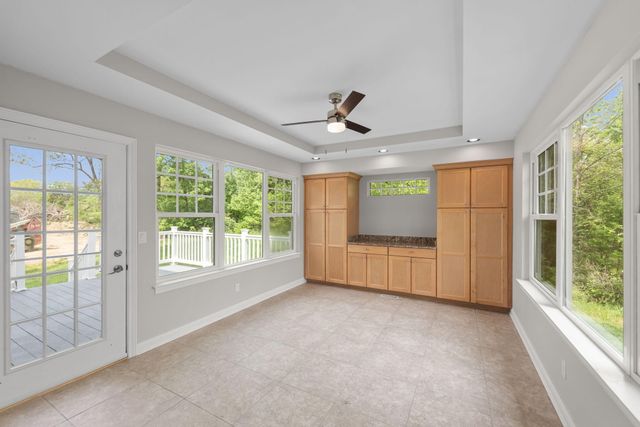 1917 Garland Circle Drive, Valparaiso, IN 46383