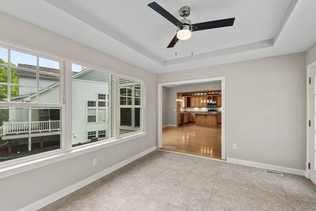 1917 Garland Circle Drive, Valparaiso, IN 46383