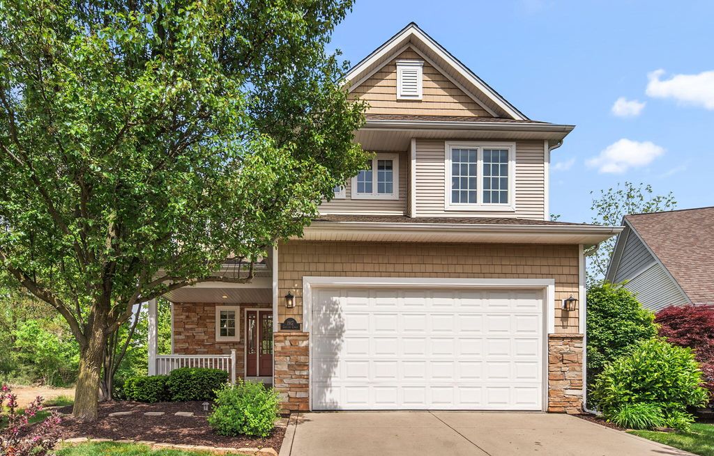 1917 Garland Circle Drive, Valparaiso, IN 46383
