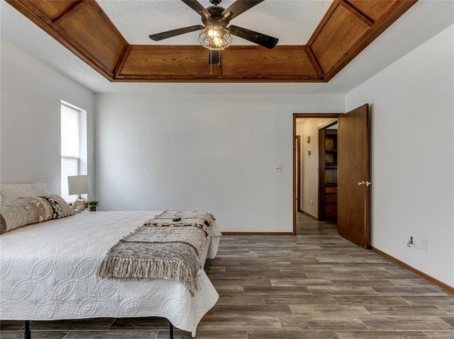 10508 Songbird Lane, Midwest City, OK 73130