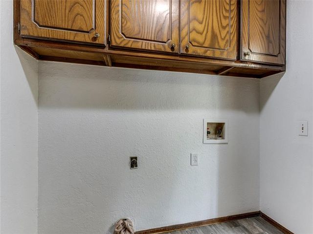 10508 Songbird Lane, Midwest City, OK 73130