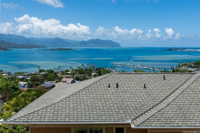 44-097 Kalenakai Place, Kaneohe, HI 96744