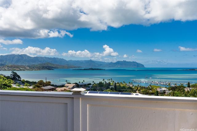 44-097 Kalenakai Place, Kaneohe, HI 96744