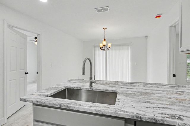 1128 NEVILLE AVENUE, Lakeland, FL 33805