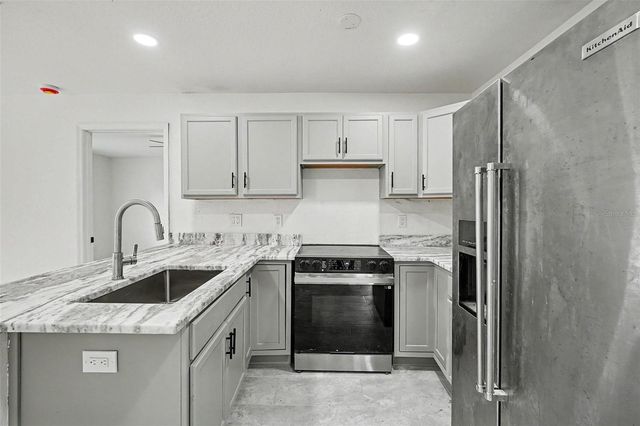 1128 NEVILLE AVENUE, Lakeland, FL 33805
